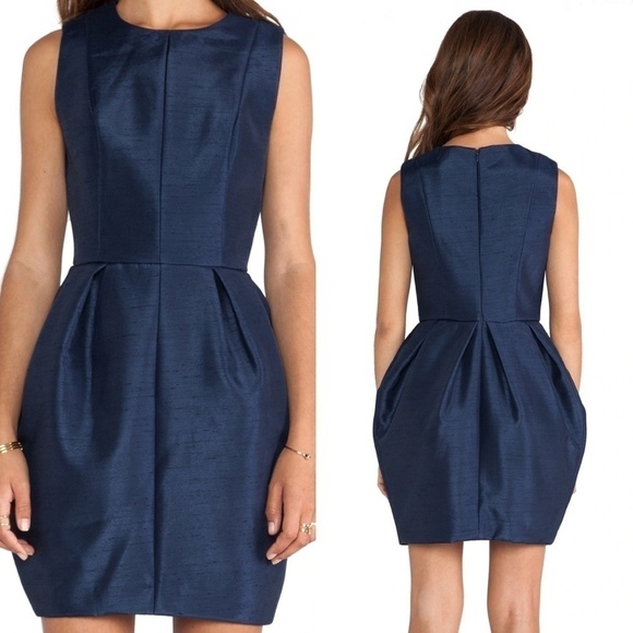 Keepsake Navy Blue Pleated Cocktail Evening Resolution Dress - Size M - Picture 3 of 16